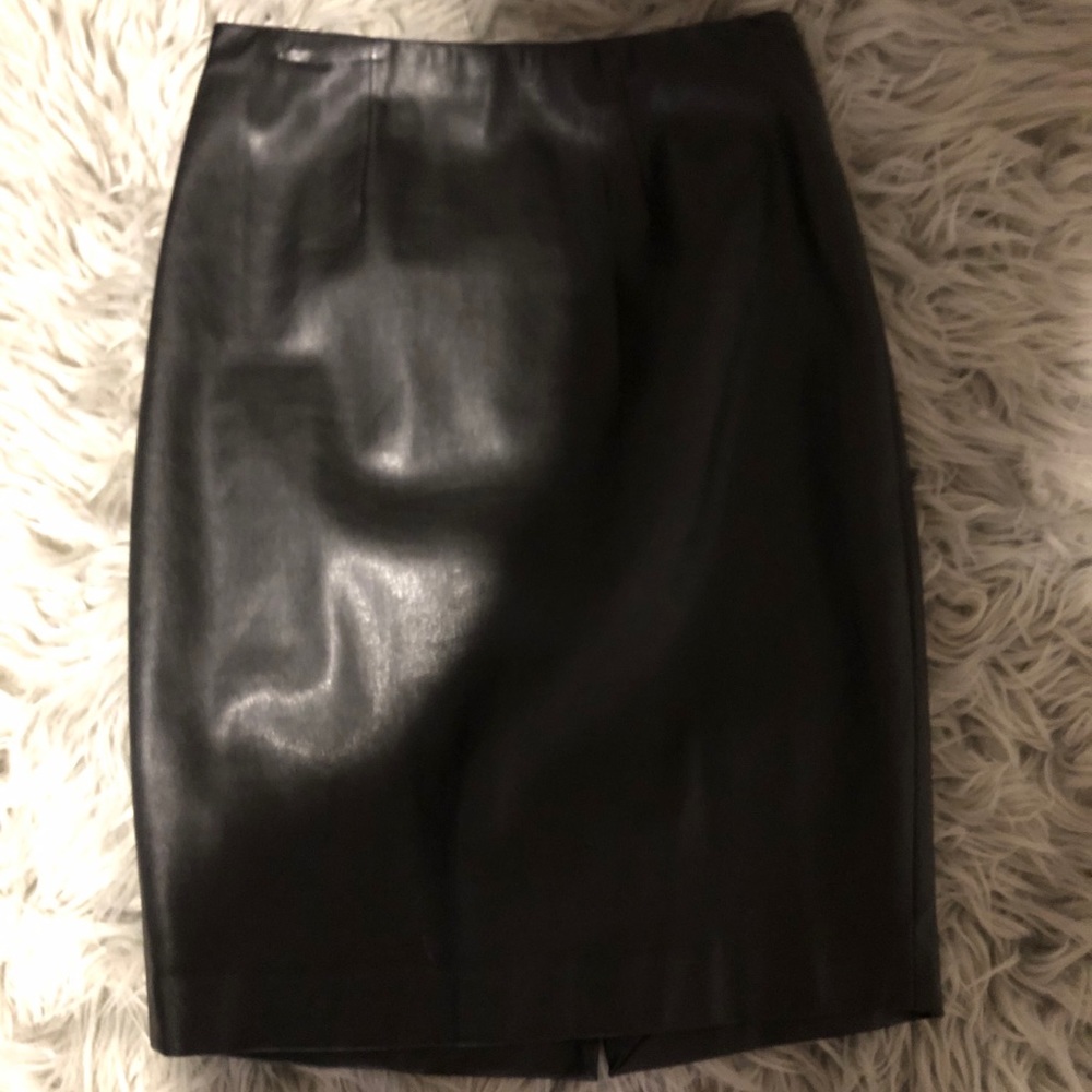 Ann Taylor faux leather skirt! Never worn!